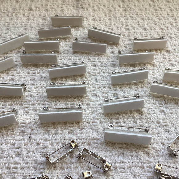 Pins - Picture 2 of 3